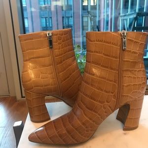 Marc fisher snakeskin boots - worn once 7.5